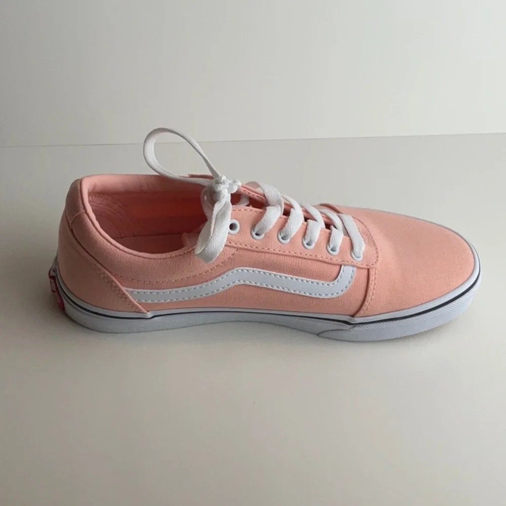 Vans canvas‎ tropical peach women shoes size 5